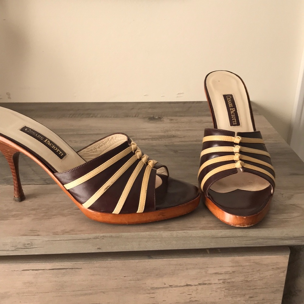 Italian open toe sandals